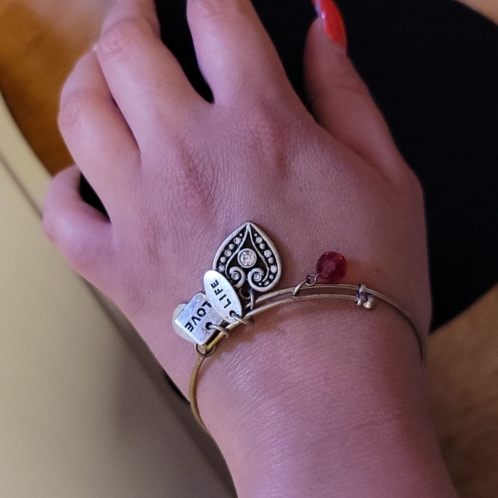Bangle - Picture 3 of 3